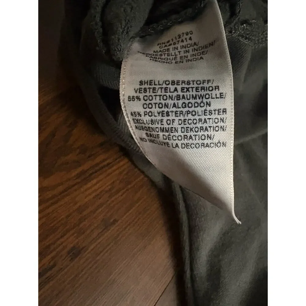 True Religion Sweater Mens Size MediumCamouflage Logo Casual Pullover Sweatshirt